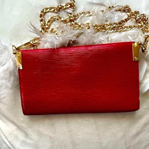 Louis Vuitton Epi Porte Tresor International Trifold Long Wallet - Picture 2 of 13